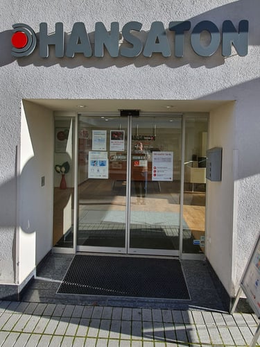 Hansaton Hörkompetenz-Zentrum Neunkirchner Straße 7, Wiener Neustadt Frontansicht