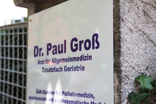 Dr. Paul Groß