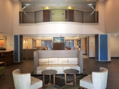 Welcome to Holiday Inn Express Two Notch