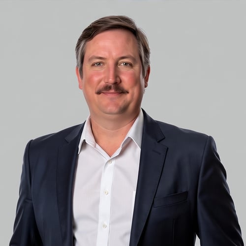 Headshot of Brian Shindeldecker, a wealth advisor at Chase