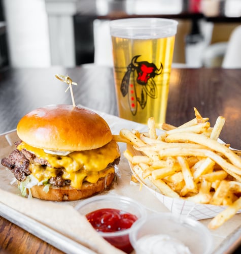 Burger at Ranalli's Pizza Bar