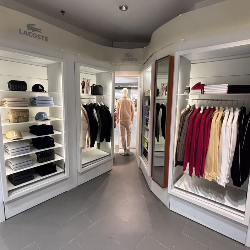 Overall View - In-Store