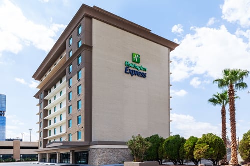 Welcome to Holiday Inn Express El Paso Downtown near Don Haskin