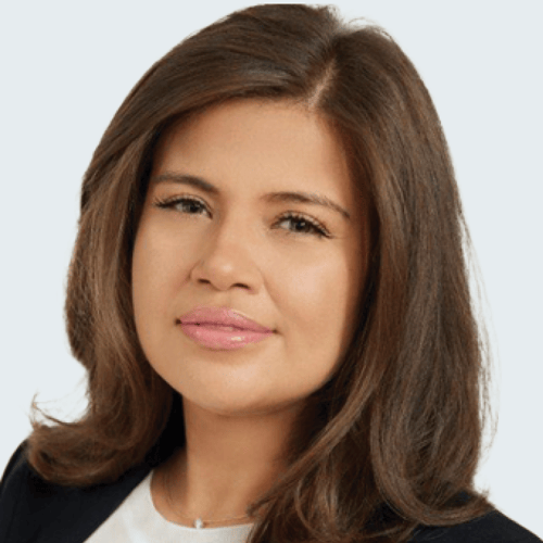 Headshot of Claudia Diaz