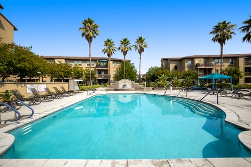 Swimming Pool at 55+ FountainGlen Stevenson Ranch, California