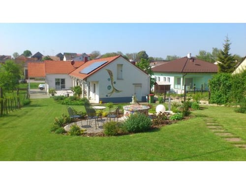 Stillfrieder Forst u Gartenbau in Stillfried - Außenansicht
