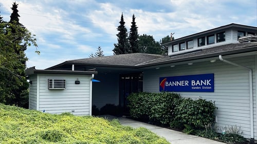 Banner Bank branch in Friday Harbor, Washington.