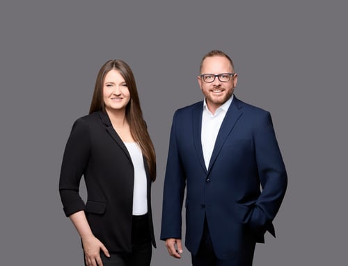 team photo of assistant and advisor
