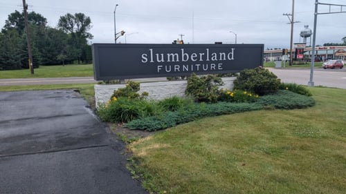 Amery Slumberland Furniture store sign