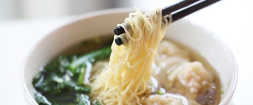 Soup at the Piazza Restaurant in Caesars Southern Indiana. Take a quick break from the casino action and head to The Piazza, the newest Caesars Southern Indiana dining venue. The Piazza offers four different options to satisfy every taste. You’ll find Asian cuisine, homestyle comfort dishes, pizza, and classic favorites including wings and burgers.