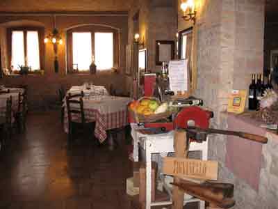 Osteria La Maestà Foto Hp Pgol 400