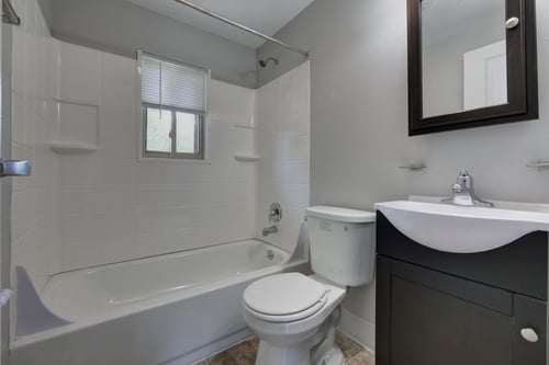 Bathroom at Oakview Apartments, Coram, 11727