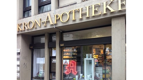 Aussenansicht der Kron Apotheke Bad Cannstatt