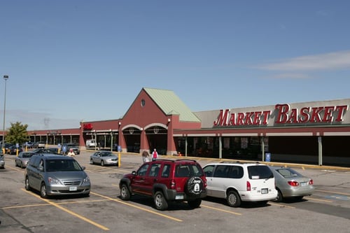 Retail space for lease in Concord, New Hampshire, Market Basekt