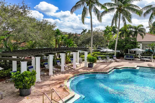 Immersive, Caribbean-inspired Swimming Pool