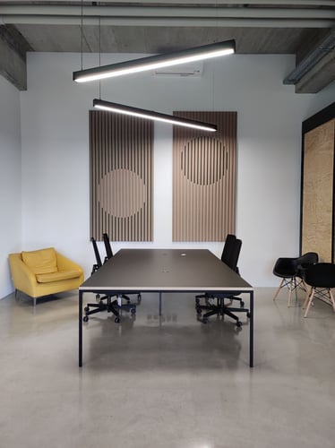 Maxwall bars circle