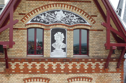 Rekonstruktion von einem Sgraffito