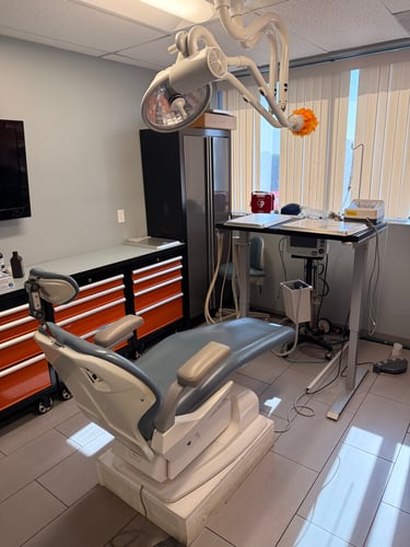 Dental treatment room and patient chair at Elevate Dental Studios Encino