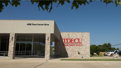 TDECU Fort Worth Exterior