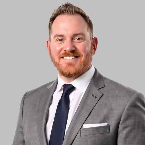 Headshot of C.J. Barbata, a wealth advisor at Chase