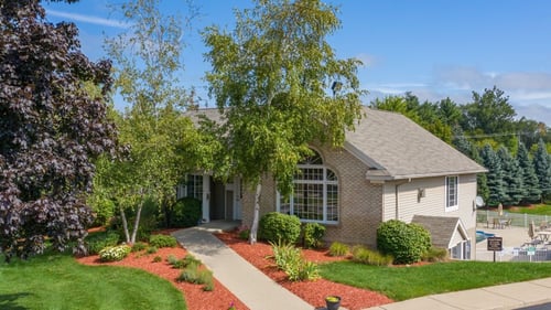 Bloomfield Townhomes leasing