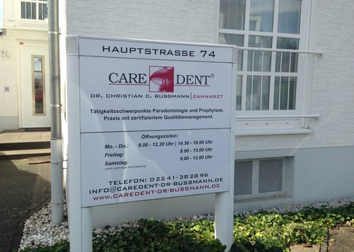 Zahnarzt-Praxis Caredent - Dr. Christian C. Bussmann Siegburg