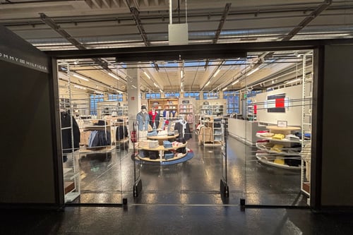 storefront image