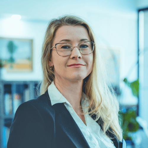 Iuliia Tishalkova headshot