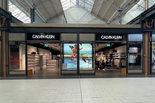 Storefront picture