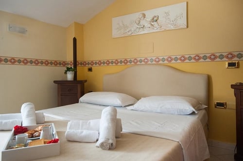 Hotel Caserta Antica foto web 1
