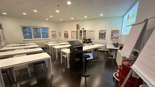 VERSEM Professional Services GmbH Betriebsstraße 13, 4844 Regau