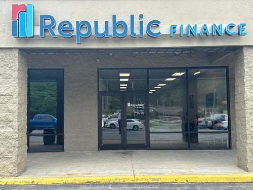 N Mayo Trail, KY Republic Finance Branch