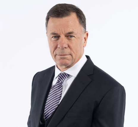 Headshot of Matthew Tobin