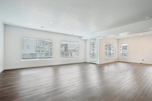 Apartment Layout at Lotus Nova Townhomes in Clearfield, UT 84015