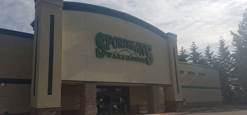 The front entrance of Sportsman's Warehouse in Everett