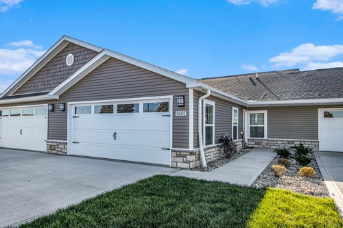 Apartments with Attached Garages
