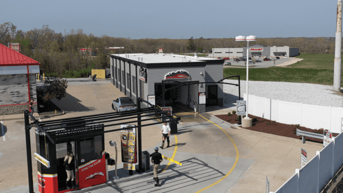 Front Aerial View of Warrenton, Missouri Club Car Wash