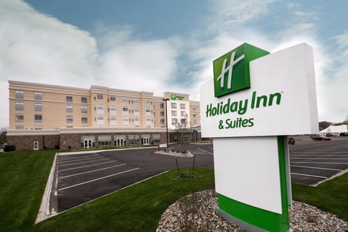 Enjoy  free parking at the Holiday Inn & Suites Mt Pleasant