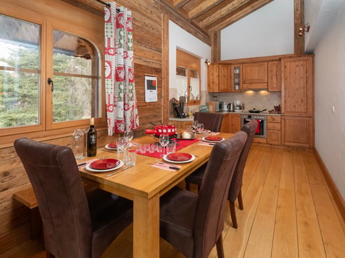 A louer pour les vacances "Ardève 12", appartement 3 pièces 125 m2 sur 2 niveaux au 3ème étage, situation sud à Ovronnaz