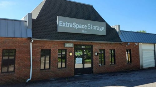 Extra Space Storage