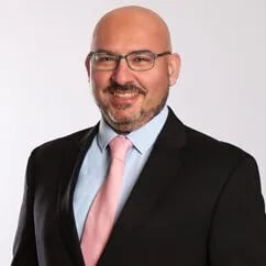 Dentist, Dr. Iad Bakir
