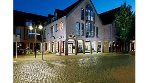 Aussenansicht der Elefanten-Apotheke