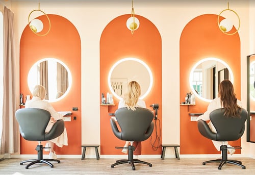 MAKE-ME-UP | Friseur, (Permanent-) Make-up und Typberatung   - Seekirchen am Wallersee