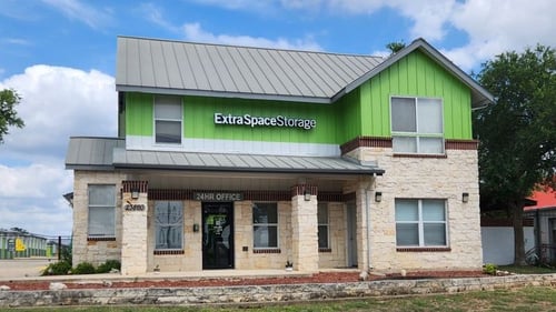 Extra Space Storage