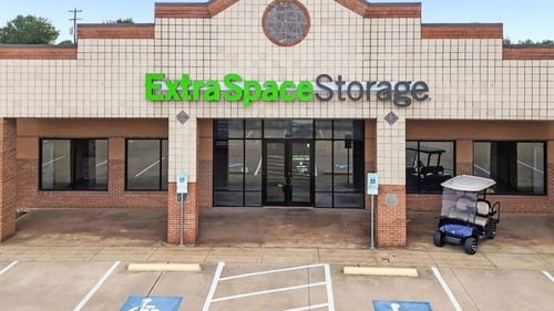 Extra Space Storage