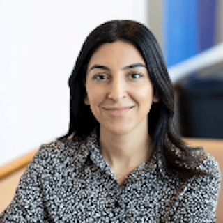 Headshot of Lilian Ishak