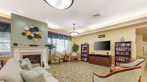 Brookdale Deland Community Living Room Assisted Living
