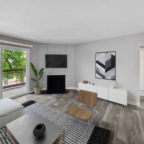 Revive At 9 Mile Station | Living room