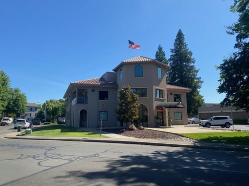 Adams Dental Associates
3 Scripps Dr #200
Sacramento CA 95825
https://www.adamsdentalassociates.com/