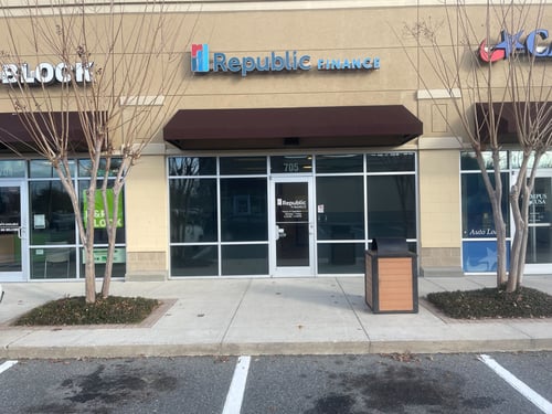 Mahan Dr., FL Republic Finance Branch